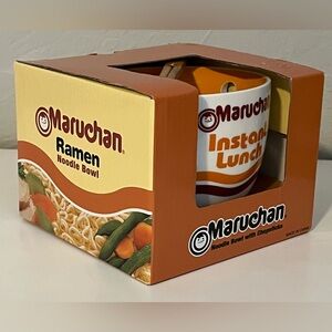 Maruchan Ramen Noodle Bowl With Wooden Chopsticks New Classic Logo